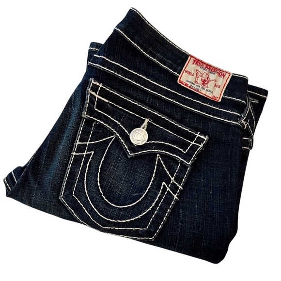 True Religion Women's Blue Jeans with thick white stitching, size 31 - Picture 13 of 16